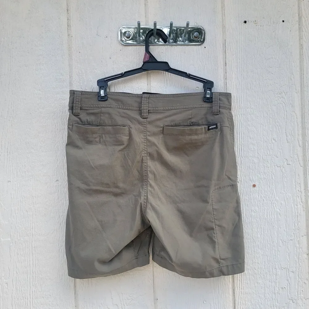 PrAna Shorts Mens 32 Green Stretch Zion Belted Cargo Lightweight Hiking Outdoors